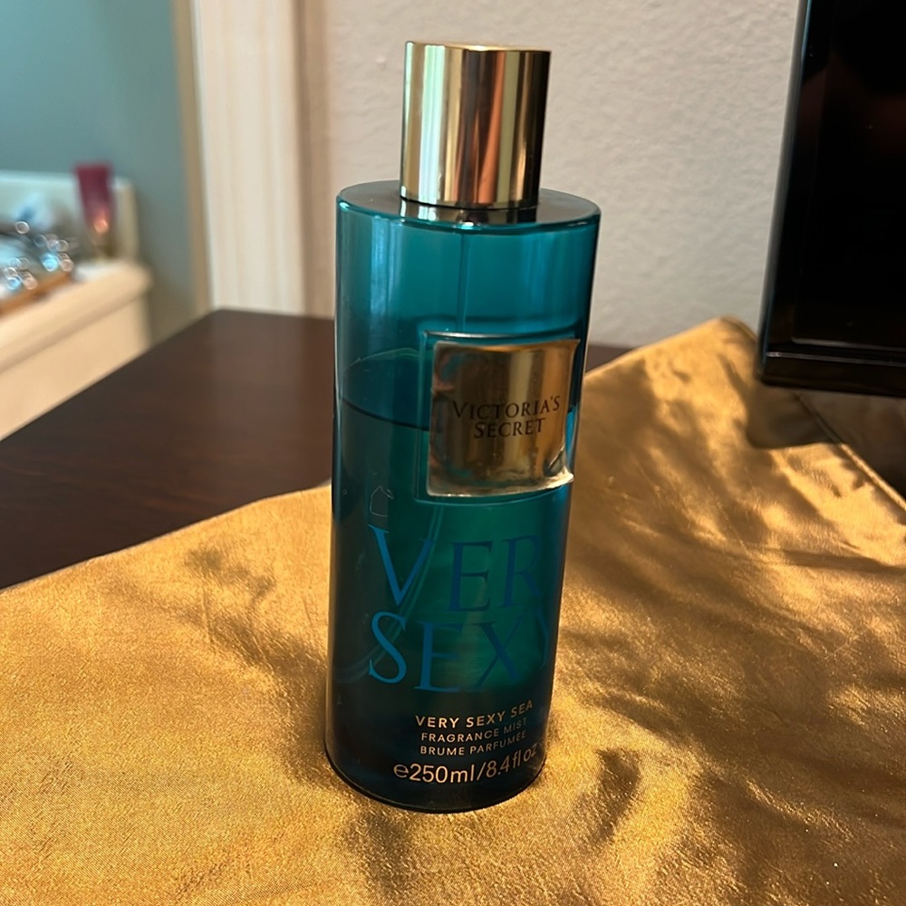 Victoria’s Secret Very Sexy Sea Mist